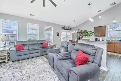 1037 Bridlewood Farms Parkway, Ridgeville, SC 29472 - Photo 8