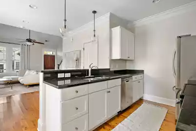 4 Senate Street, Charleston, SC 29403 - Photo 8