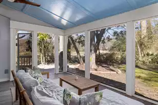 1716 Villa Maison, Mount Pleasant, SC 29464 - Photo 4