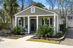 303 Woodland Shores Rd, Charleston, SC 29412 - Photo 2