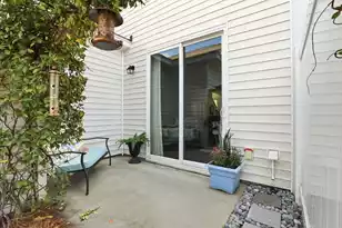 1863 Towne St, Johns Island, SC 29455 - Photo 8