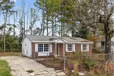 445 Robin Drive, Goose Creek, SC 29445 - Photo 2