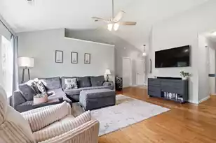 325 Slow Mill Dr, Goose Creek, SC 29445 - Photo 4