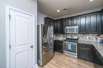 1076 Bennington Drive, Charleston, SC 29492 - Photo 8