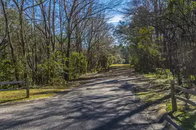 113 Hampton Drive, Summerville, SC 29485 - Photo 38