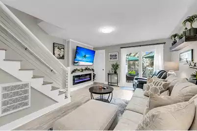 9 1/2 Halsey Street, Charleston, SC 29401 - Photo 18