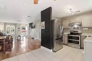 7921 Shadow Oak Dr, North Charleston, SC 29406 - Photo 6