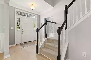 5253 Lenora Dr, Summerville, SC 29485 - Photo 2