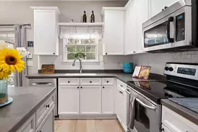 5253 Lenora Drive, Summerville, SC 29485 - Photo 14