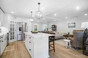 1114 Calm Water Ct, Mount Pleasant, SC 29464 - Photo 4