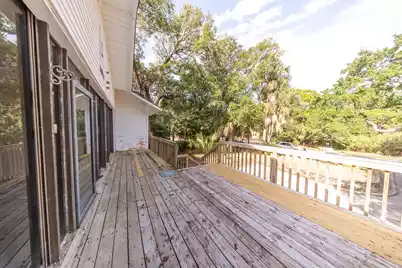 1012 Ashley Avenue E, Folly Beach, SC 29439 - Photo 22
