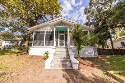 1012 Ashley Avenue E, Folly Beach, SC 29439 - Photo 1
