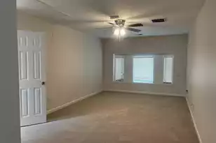 7623 Rosin Dr, North Charleston, SC 29418 - Photo 6