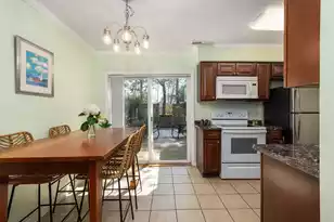 1289 Mathis Ferry Rd, Mount Pleasant, SC 29464 - Photo 6