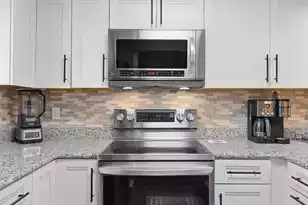 2402 Racquet Club Dr, Seabrook Island, SC 29455 - Photo 10