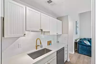 348 Sandpiper #E, Mount Pleasant, SC 29464 - Photo 18