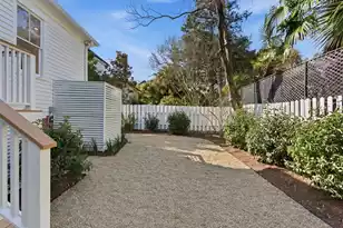 30 Gibbes St, Charleston, SC 29401 - Photo 48