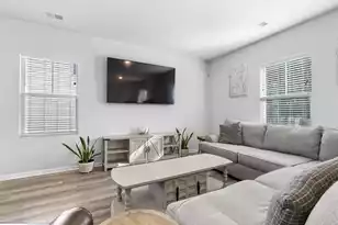 581 Spanish Wells Rd, Summerville, SC 29486 - Photo 8