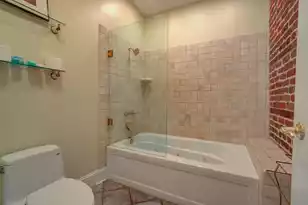 235 Meeting St, Charleston, SC 29401 - Photo 10