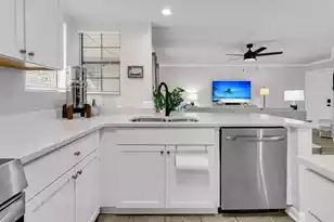 1860 Montclair Dr, Mount Pleasant, SC 29464 - Photo 12