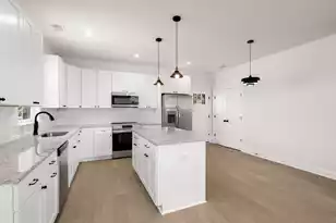 1941 Token St, North Charleston, SC 29405 - Photo 8