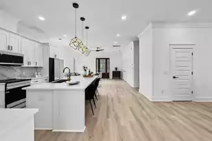 1919 Harper St, North Charleston, SC 29406 - Photo 14