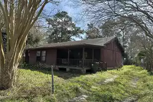 402 Lake Moultrie Dr, Bonneau, SC 29431 - Photo 1