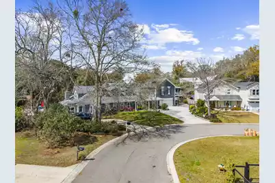 658 Fox Pond Drive, Mount Pleasant, SC 29464 - Photo 2