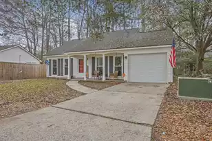 103 Severn St, Goose Creek, SC 29445 - Photo 2