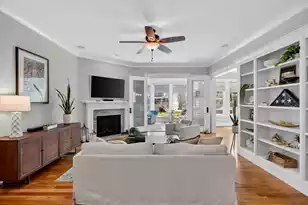 1748 Canning Dr W, Mount Pleasant, SC 29466 - Photo 6