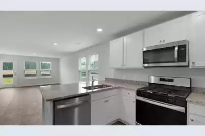 912 Long Bluff Road, Summerville, SC 29486 - Photo 4