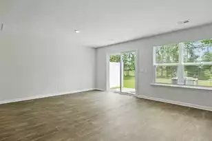 909 Long Blf Rd, Summerville, SC 29486 - Photo 18