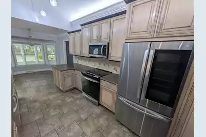 304 Woodland Drive, Summerville, SC 29485 - Photo 4