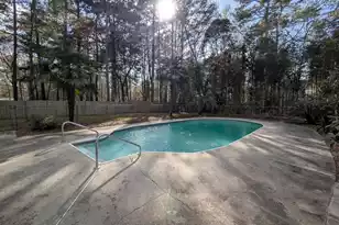 304 Woodland Dr, Summerville, SC 29485 - Photo 18