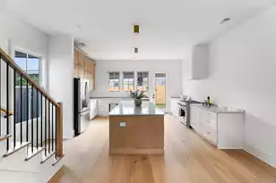 2 F St, Charleston, SC 29403 - Photo 6