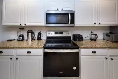 518 Holiday Drive, Summerville, SC 29483 - Photo 6