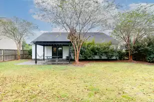 518 Holiday Dr, Summerville, SC 29483 - Photo 24