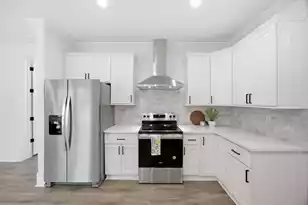 1550 Larry St, North Charleston, SC 29406 - Photo 8