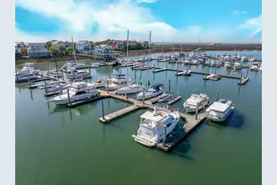 67 We 10th Street W #D24, Folly Beach, SC 29439 - Photo 8