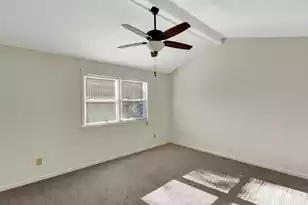 710 Davenport Dr, Mount Pleasant, SC 29464 - Photo 16