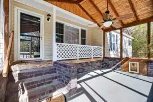 1223 Benton Rd, Summerton, SC 29148 - Photo 10