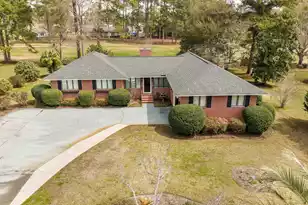 207 Cooper Dr, Santee, SC 29142 - Photo 2