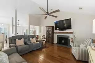 212 Ashford Cir, Summerville, SC 29485 - Photo 6