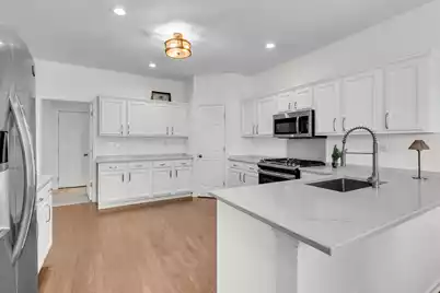 2447 Bergeron Way, Mount Pleasant, SC 29466 - Photo 6