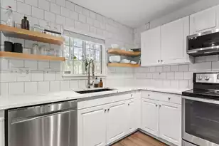 8071 Long Shadow Ln, North Charleston, SC 29406 - Photo 12