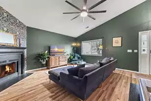 8071 Long Shadow Ln, North Charleston, SC 29406 - Photo 4