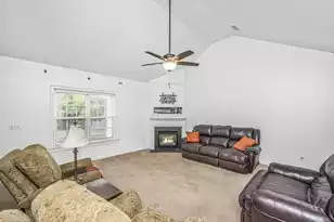 1409 Bloomingdale Ln, Mount Pleasant, SC 29466 - Photo 22