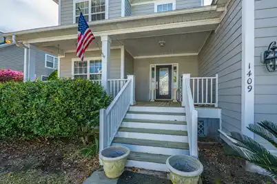 1409 Bloomingdale Lane, Mount Pleasant, SC 29466 - Photo 2