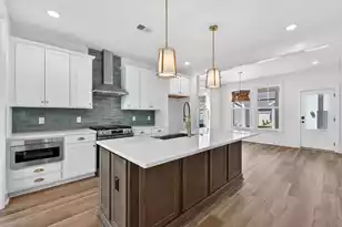 516 Ivy Grn Ln, Summerville, SC 29486 - Photo 2