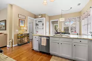 302 Hydrangea St, Summerville, SC 29483 - Photo 20